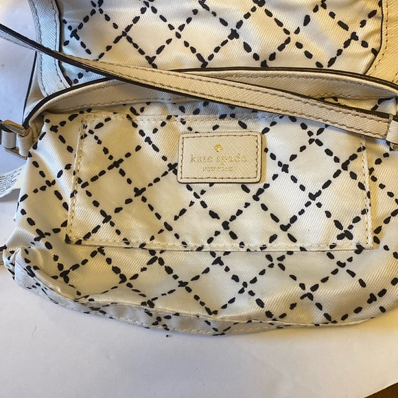 Kate Spade cream colored Crossbody bag. - Picture 13 of 13